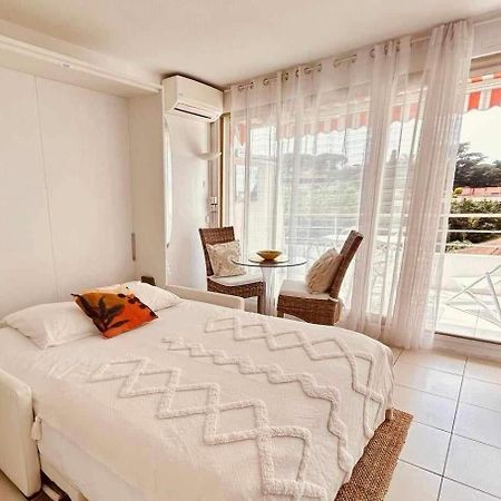 Eden Lägenhet Saint-Tropez Exteriör bild