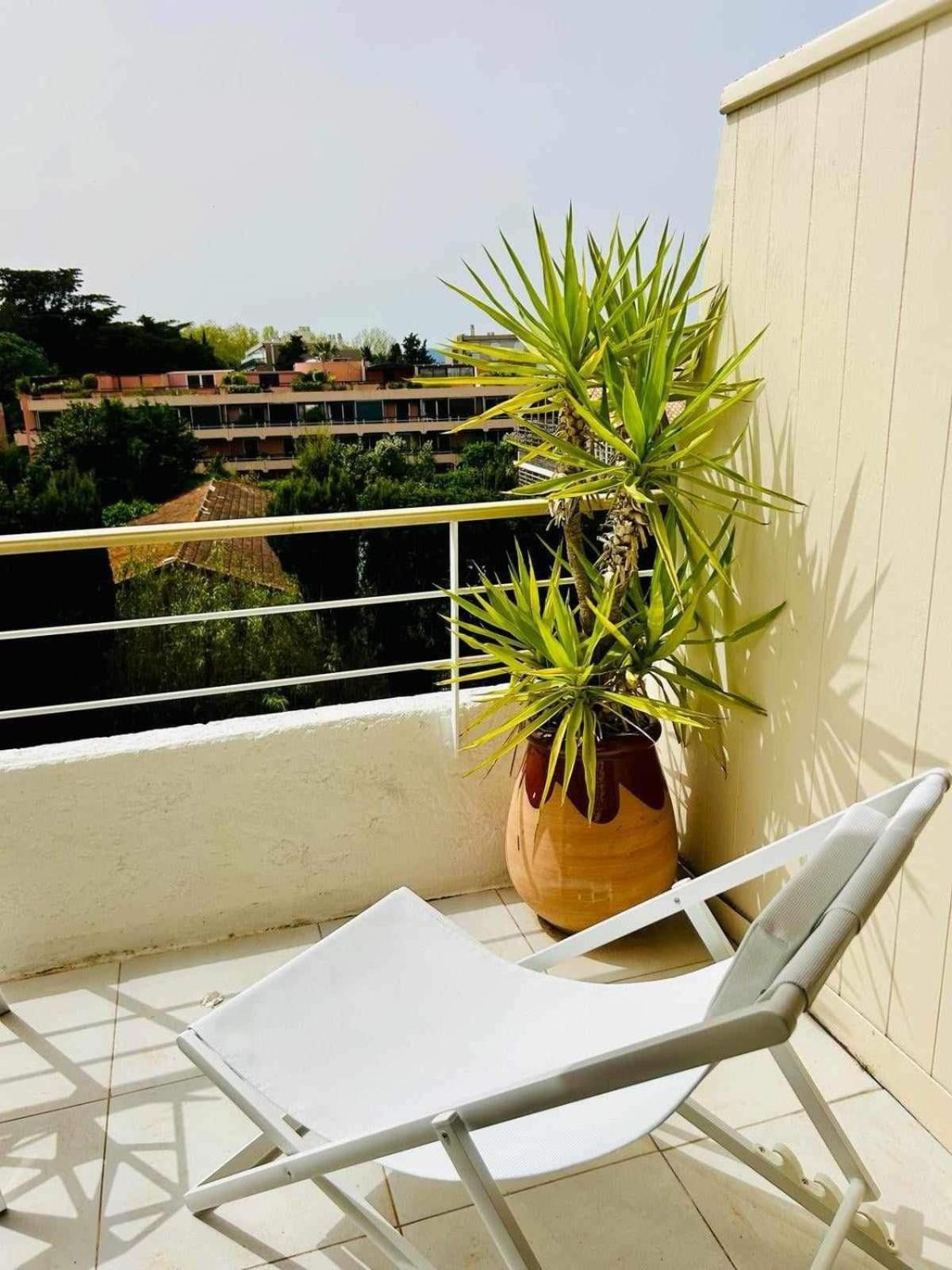 Eden Lägenhet Saint-Tropez Exteriör bild